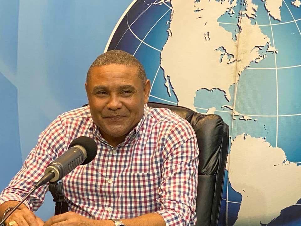 Francisco Lantigua aclara que con reuniones grupo de dirigentes de Fuerza del Pueblo no le restando autoridad a Francis Vargas