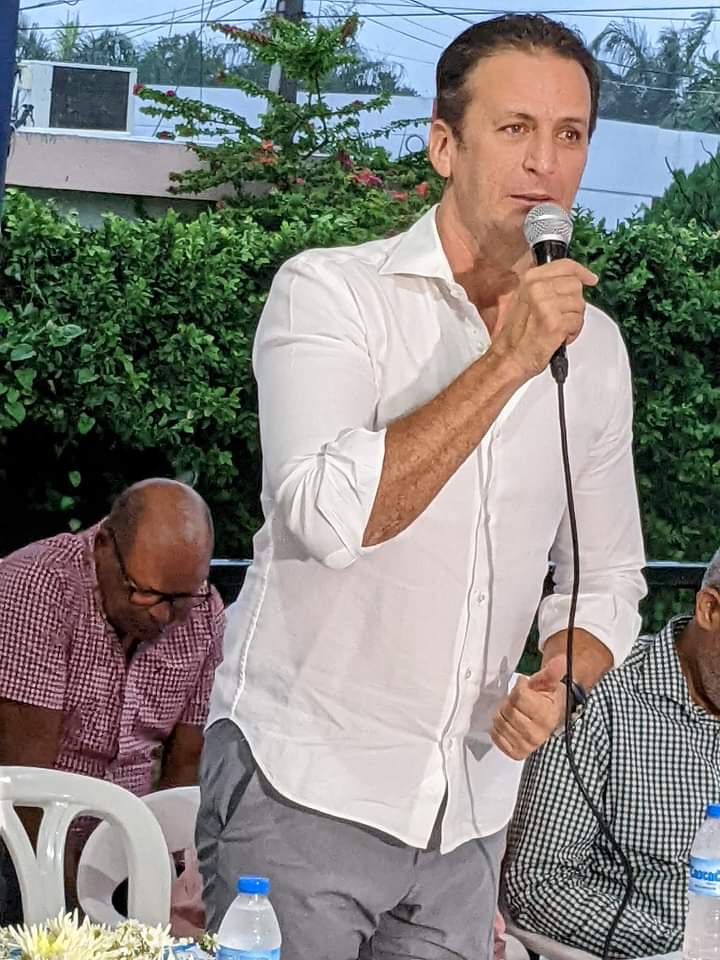 PRD presenta a Javier Clark y Walter Musa como candidatos de la “Alianza RD”