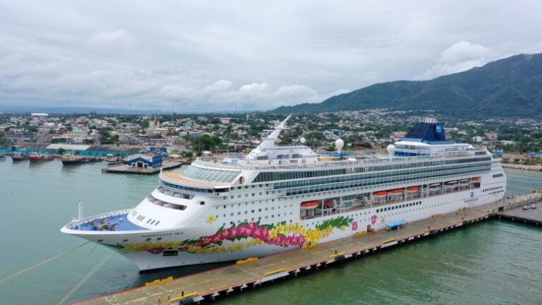 Puerto Plata rompe récord al recibir su mayor número de turistas de cruceros en un mismo día