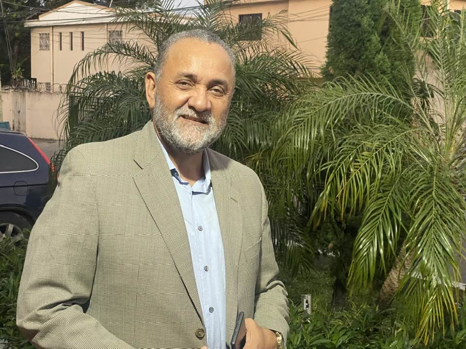 Director Electoral de la Fuerza del Pueblo, Cándido Polanco, denuncia irregularidades cometidas por PRM en Puerto Plata