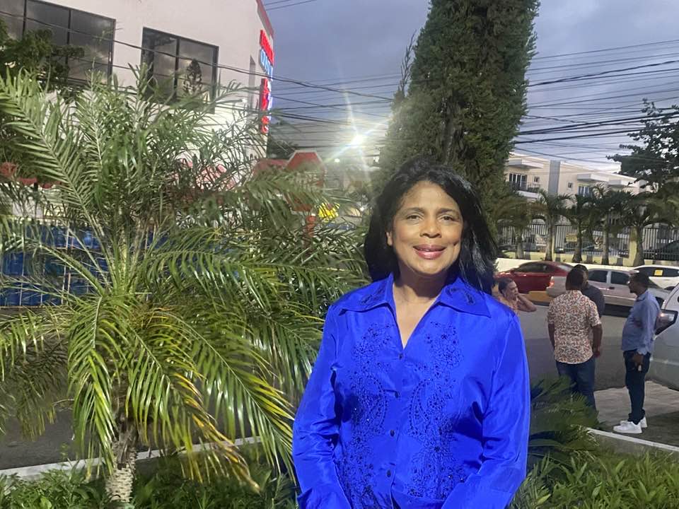 Candidata a diputada Lidia Pérez promete trabajar sin pausa, transformando su popularidad en votos para triunfar el 19 de mayo