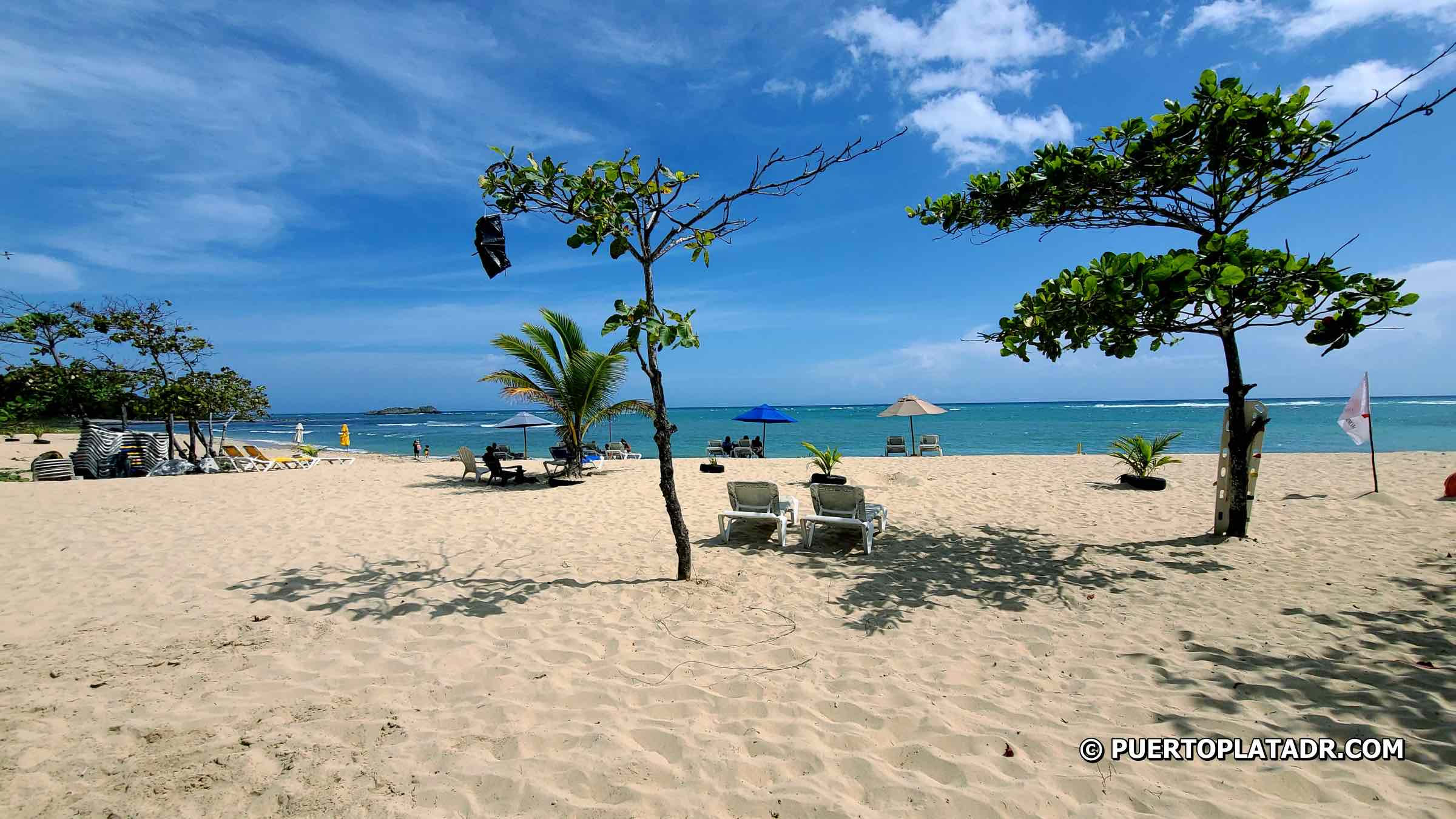 Reportan tres desaparecidos en playa de Puerto Plata