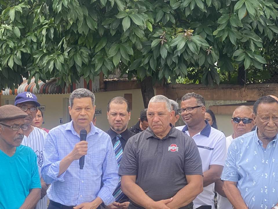 Jesús Burgos asegura puertoplateños se informan en exterior a través de medios noticiosos de Puerto Plata