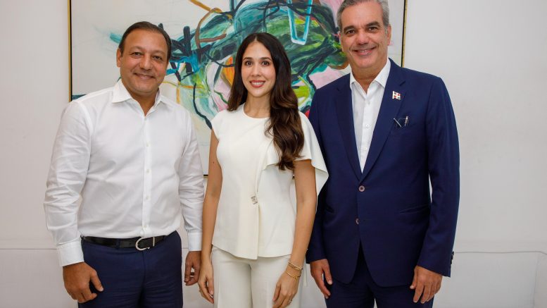 Presidente Abinader se reúne con Abel Martínez