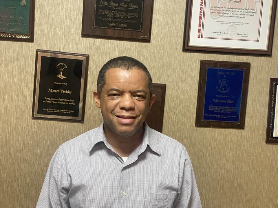 Director de hospital Ricardo Limardo admite limitación de camas en maternidad  afecta a parturientas dominicanas