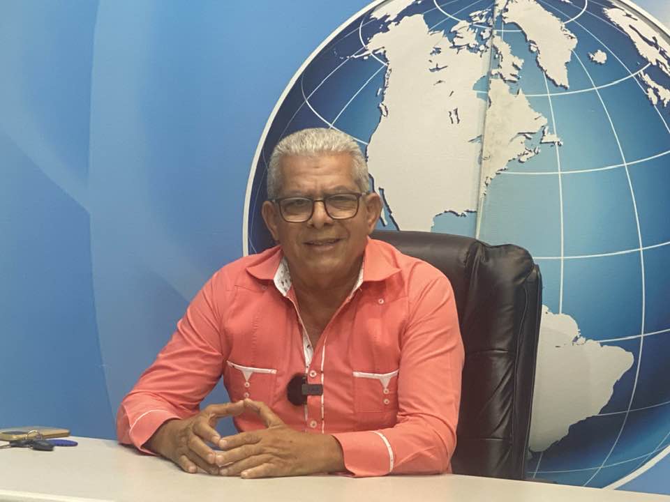 Luís Bencosme denuncia mafia en INTRANT quema choferes se examinan para obtener o renovar licencias para cobrarles de nuevo