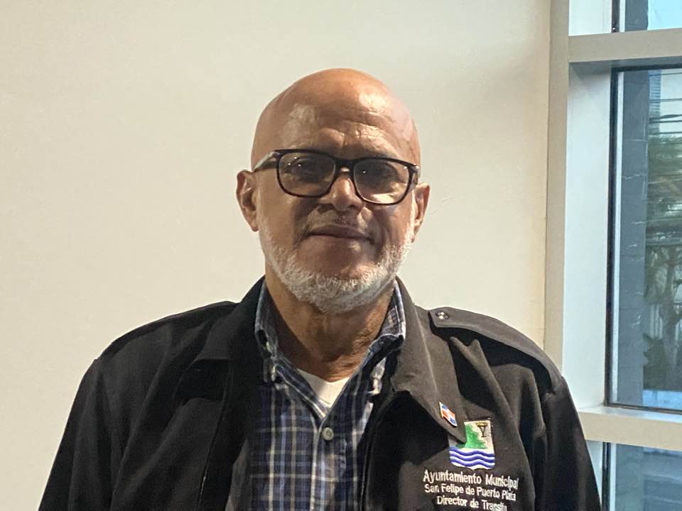 Ayuntamiento toma medidas para poner fin a caos del tránsito en alrededores de zona portuaria