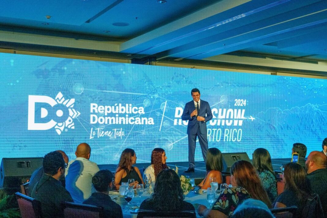 David Collado se reúne en Puerto Rico con agentes de viajes en un roadshow de promoción de RD