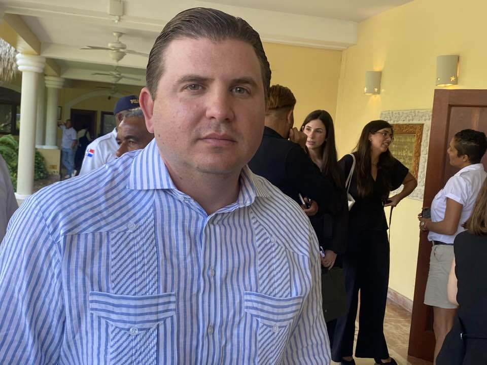 Turismo y Punta Bergantín diseñan estrategia para que Aeropuerto Gregorio Luperón reciba más de un millón de turistas