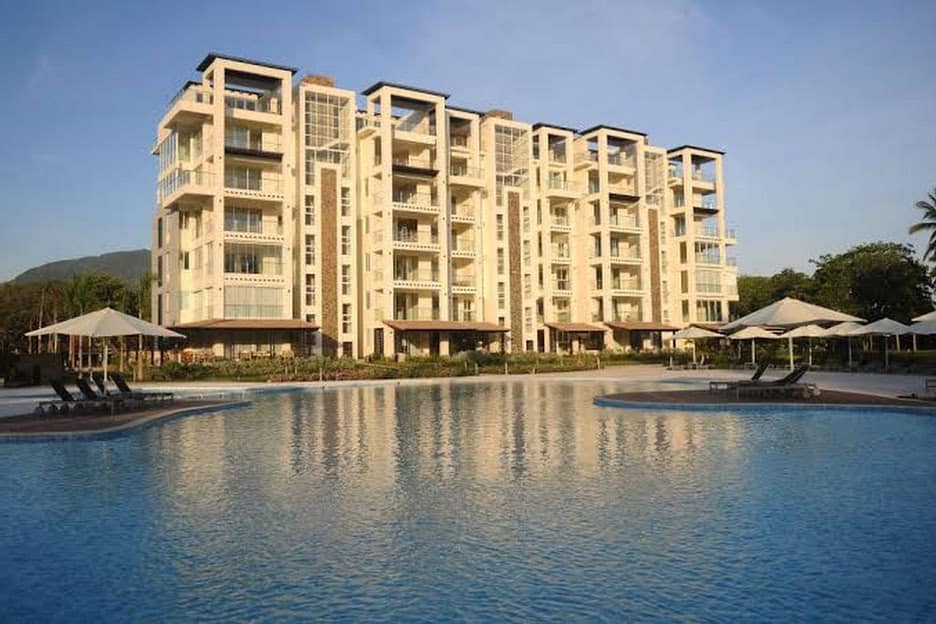 Solicitan Gobierno construya torres de siete pisos, un malecón y dote de otros atractivos al sector Playa Oeste