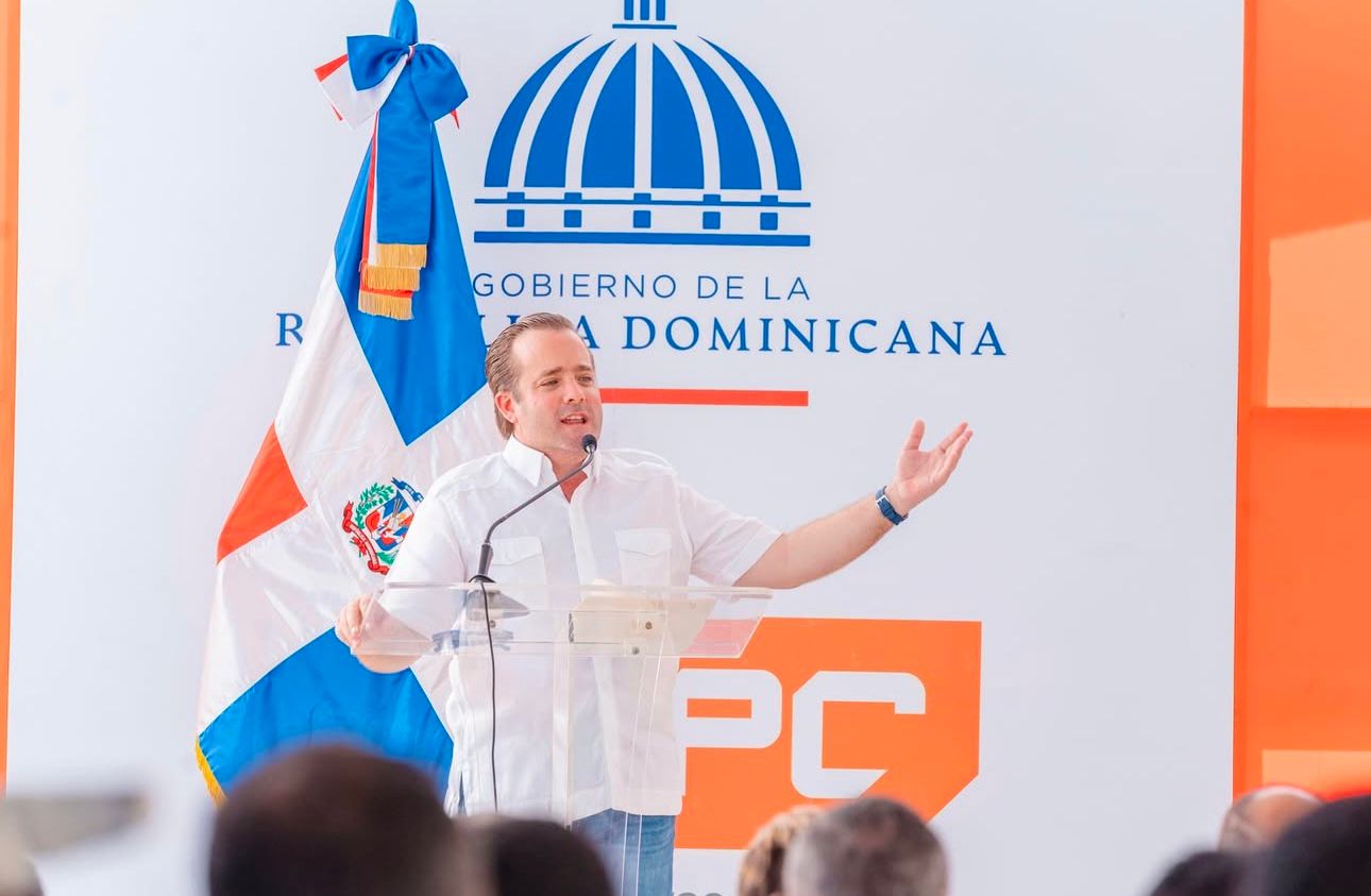 Ministro de la Presidencia, José Ignacio Paliza, encabeza inauguración de puente en Luperón y de la Casa de los Periodistas en Puerto Plata