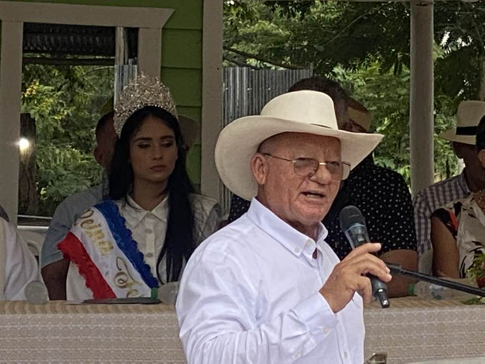 Presidente Federación de Ganaderos alerta sobre brote de Fiebre Porcina