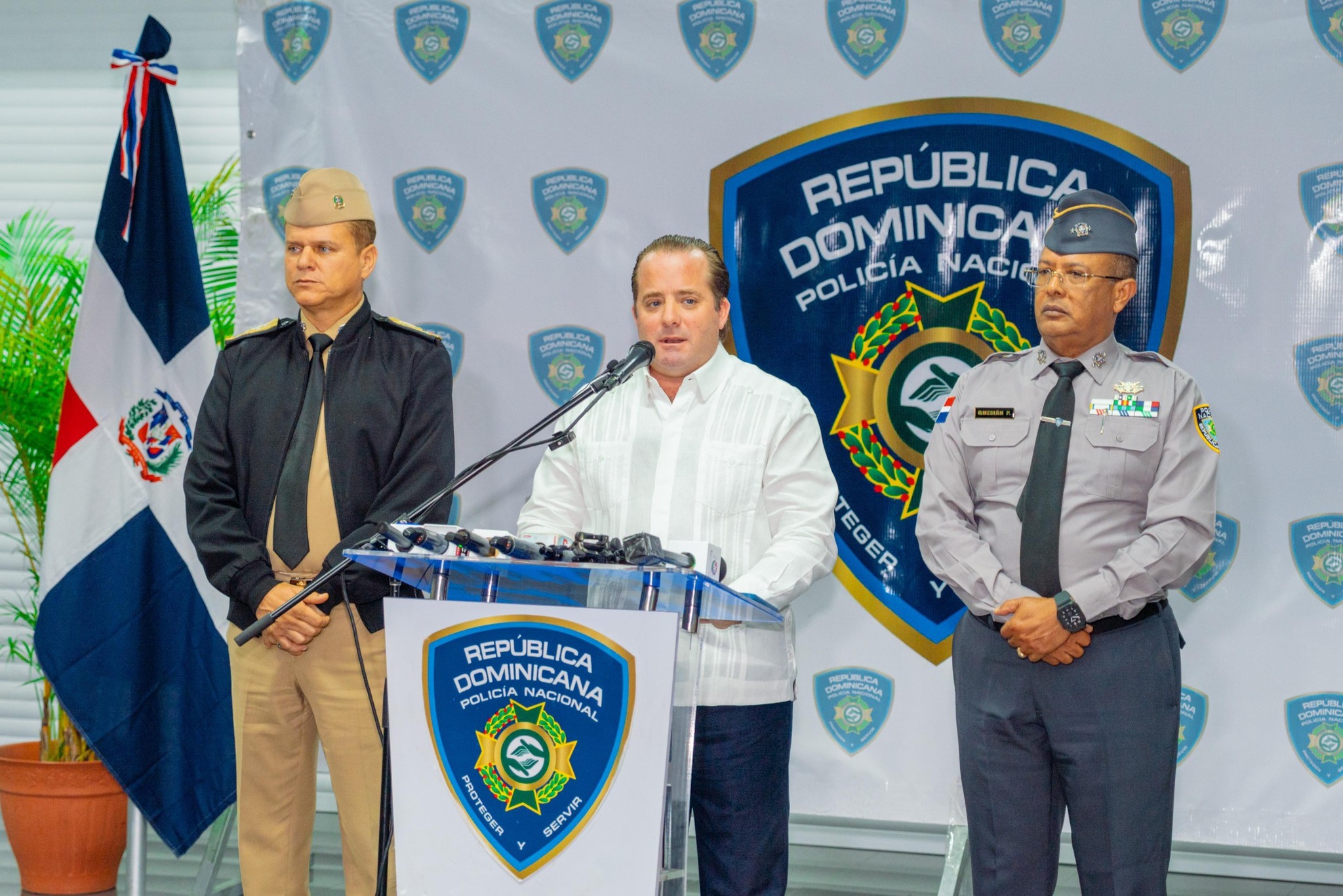 Ministro Paliza anuncia nuevo modelo de patrullaje de la Policía Nacional