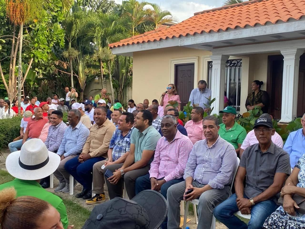 Magnífica Asamblea de la Fuerza del Pueblo en Puerto Plata: Un Llamado a la Unidad y al Compromiso con el Triunfo Electoral de 2028