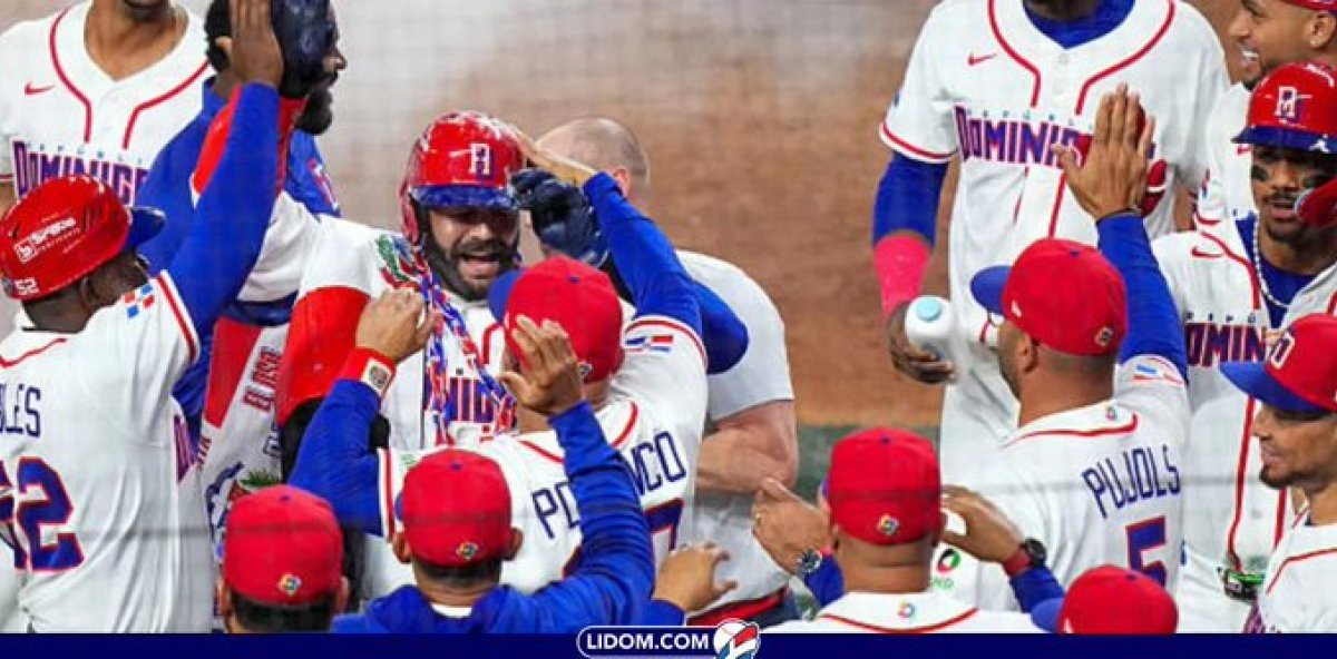 Luis Abinader y otras personalidades expresan orgullo por la selección dominicana tras su actuación en el Clásico Mundial de Béisbol