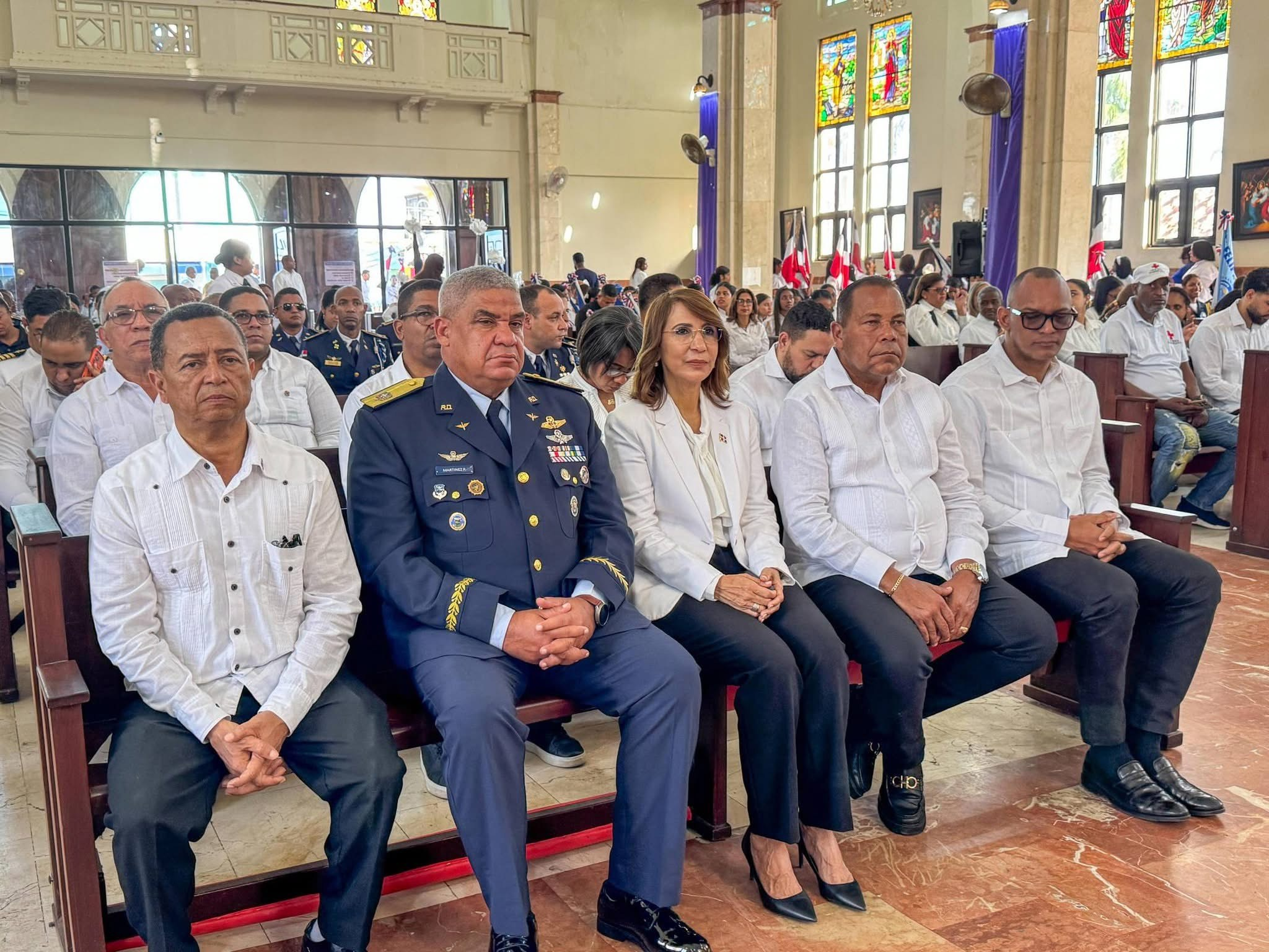 Gobernadora Claritza Rochtte participa en acto por el 209 aniversario del natalicio de Francisco del Rosario Sánchez