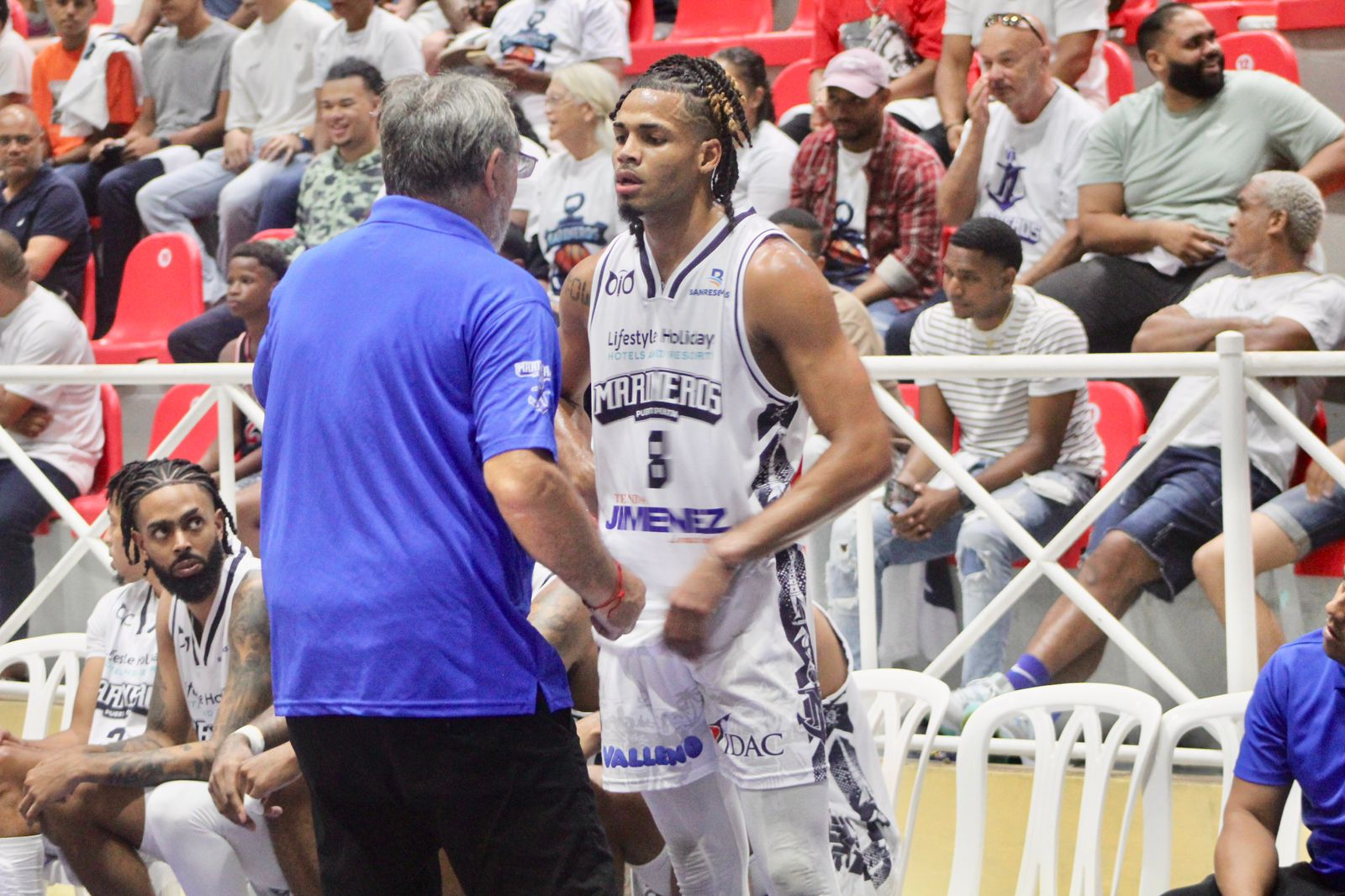 Gigantes de San Francisco mantienen el invicto y dominan a Marineros en Puerto Plata