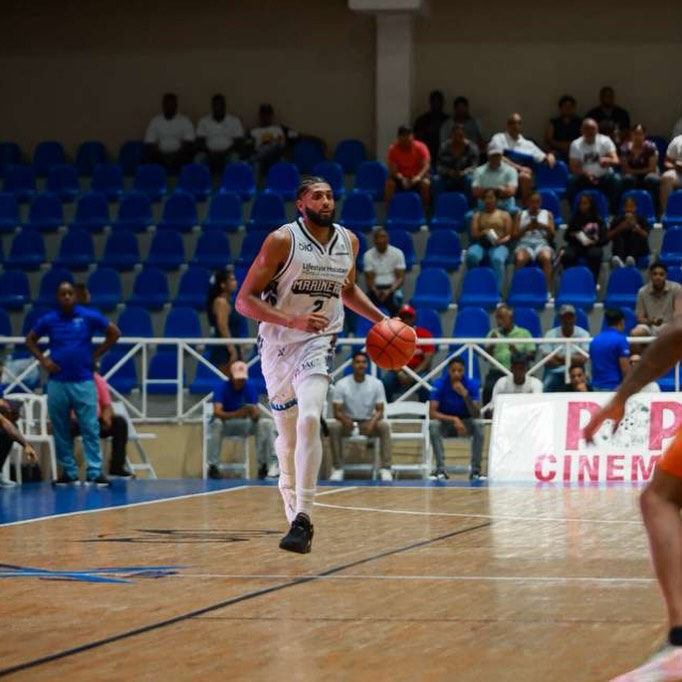 Metros de Santiago se imponen en un cerrado choque ante Marineros de Puerto Plata