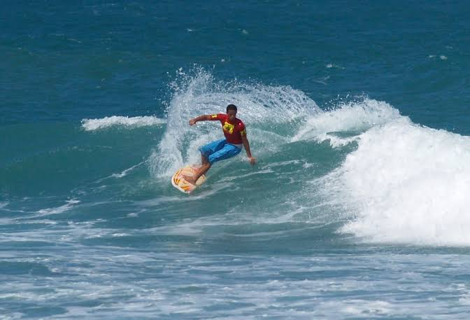 Cabarete oficializa su preparación para acoger a los surfistas de los Juegos Centroamericanos y del Caribe