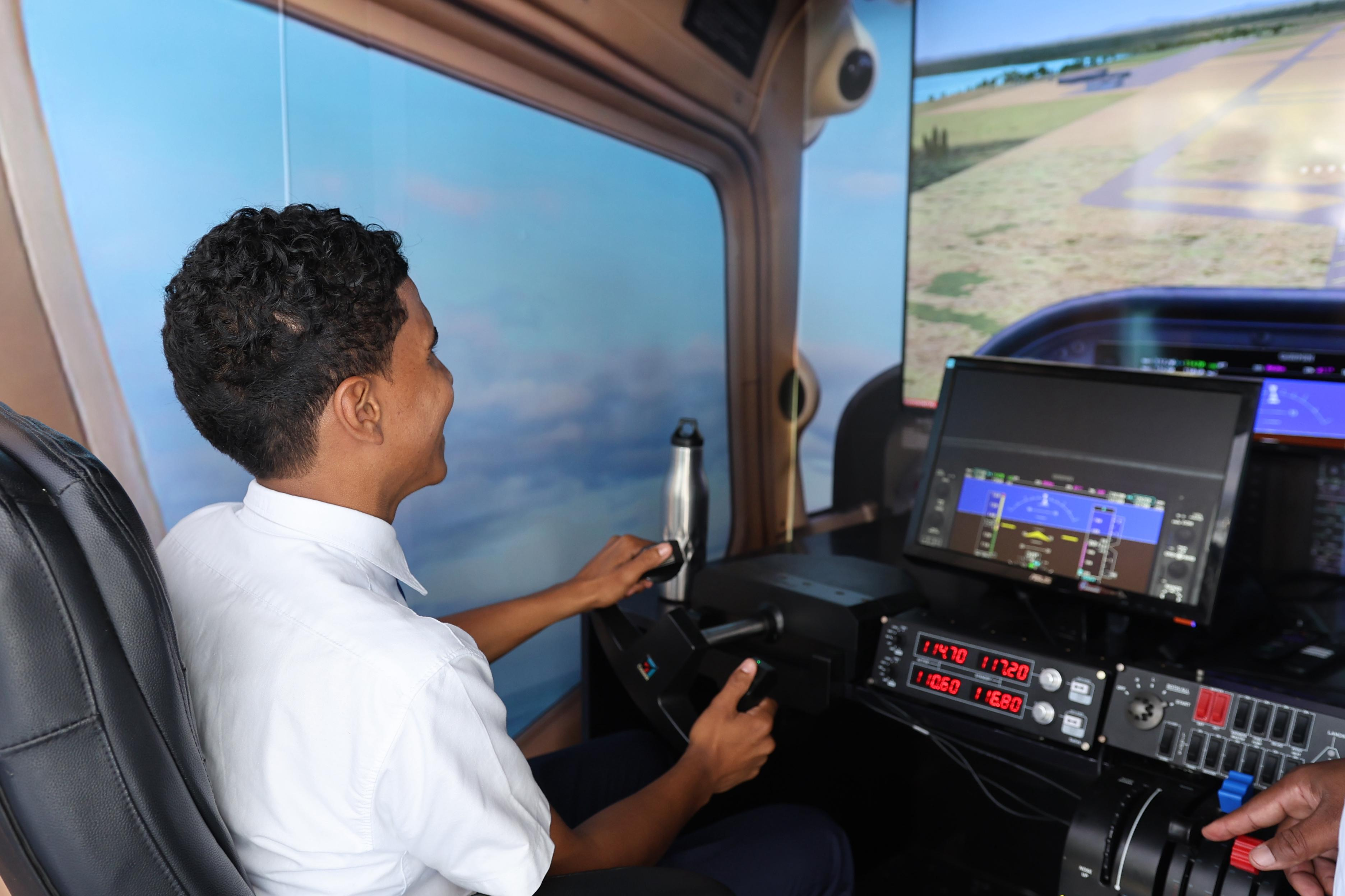 IDAC llevará la experiencia de volar a la Feria Internacional del Libro Santo Domingo 2026