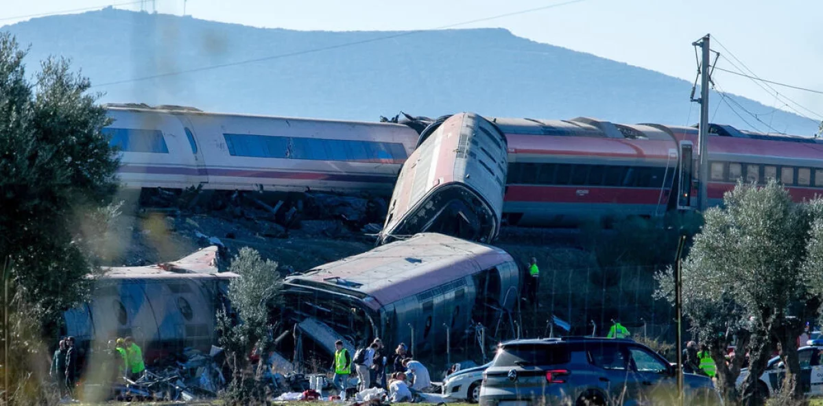 Internacional: Tragedia ferroviaria en España: al menos 64 muertos y temen que aumente la cifra de víctimas